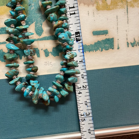 Vintage Genuine Turquoise
& Heishi Shell Necklace - Picture 8 of 11